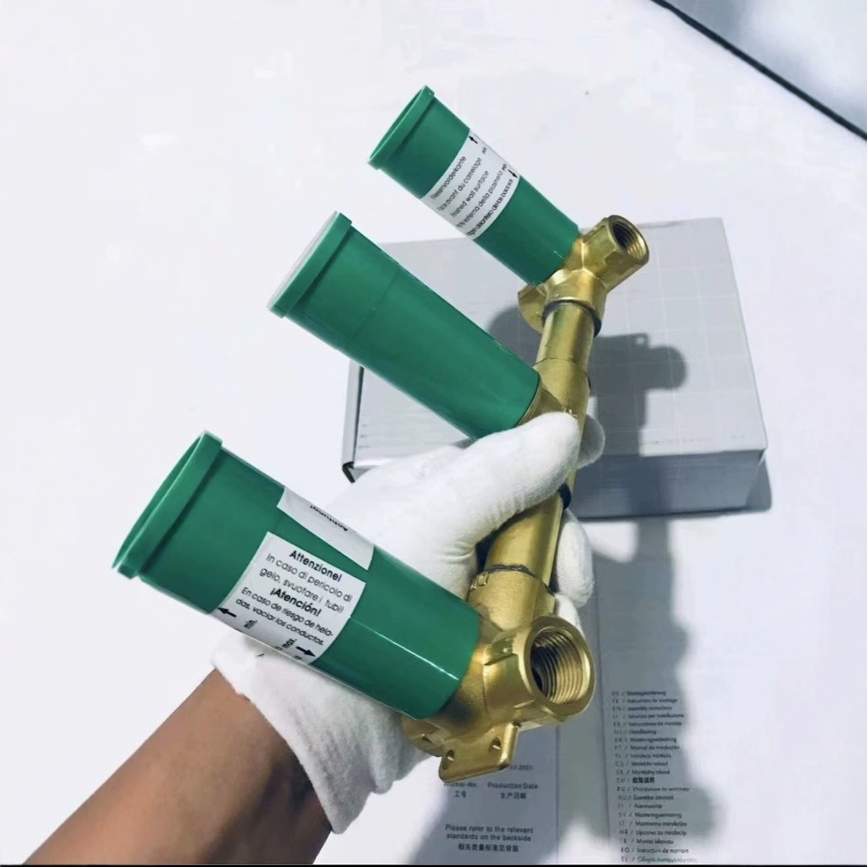 Han/Si/Ge/Ya three-hole faucet embedded part valve core 10303187 pure copper Specification drawing