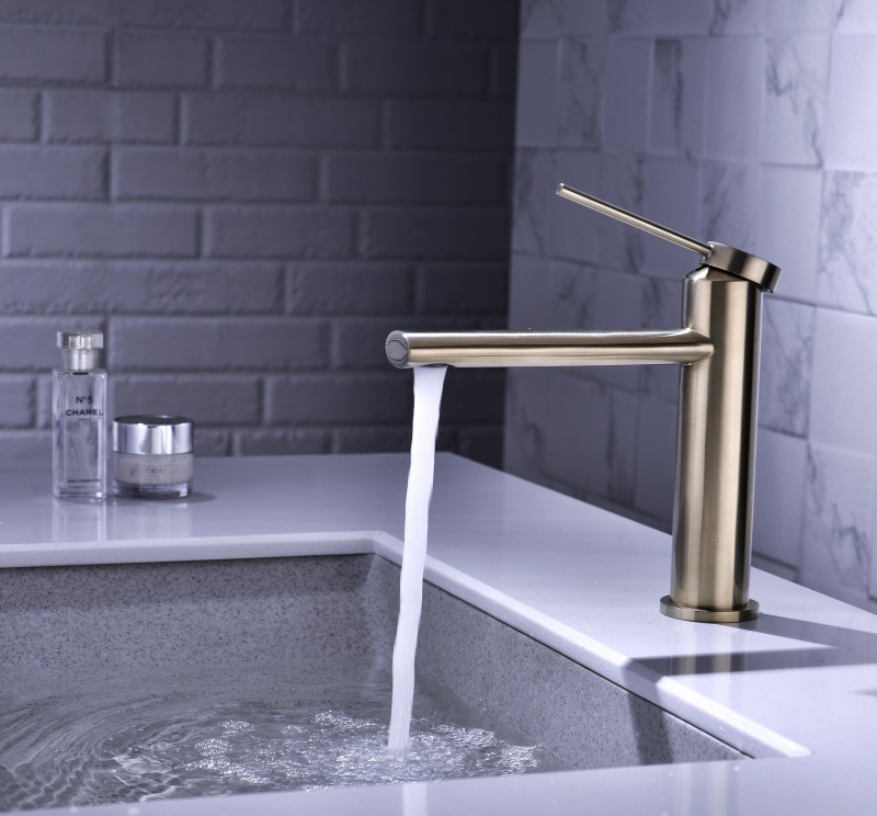 Kaiping Youjia Sanitary Ware countertop basin hot and cold Faucet with height single gun gray high basin hot and cold faucet 30031 Application Scenario