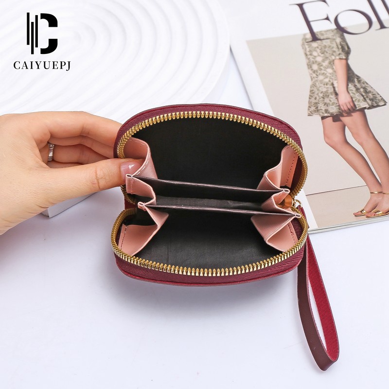 Mini coin purse, zipper card case, solid-color coin coin coin purse, a high-end portable small wallet for women Application Scenario