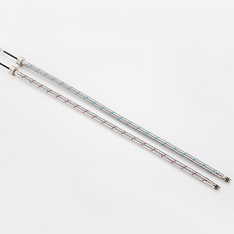 304 stainless steel braided flexible hose, cold and hot water faucet, single-ended pipe, kitchen basin faucet, pointed explosion-proof water inlet pipe details Picture
