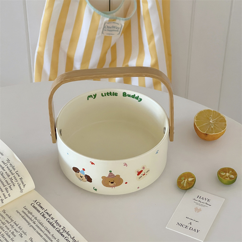 Cute cartoon, high appearance level, home fruit basket, storage rack, desktop ceramic storage bowl, snack hand-held basket, candy box Application Scenario
