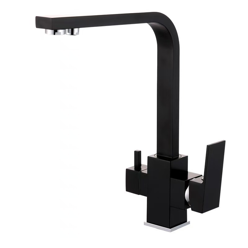 Cross-border three-in-one kitchen faucet, cold and hot water kitchen sink, water purifier, direct drinking, 360-degree rotating factory wholesale Application Scenario