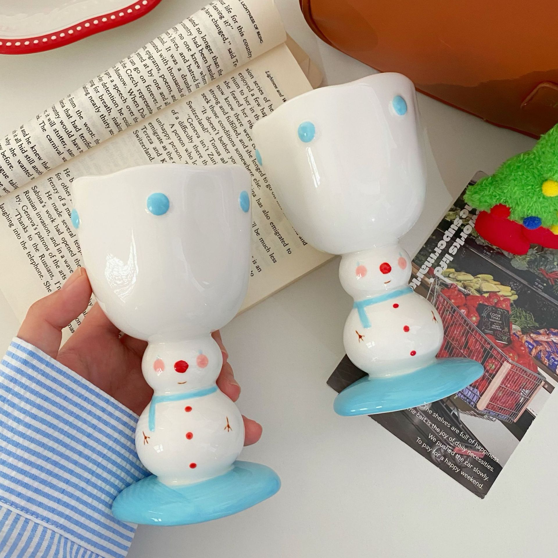Cute scarf, little snowman, tall glass, hand-painted ice cream, ceramic mug, souvenir, couple coffee, water cup details Picture