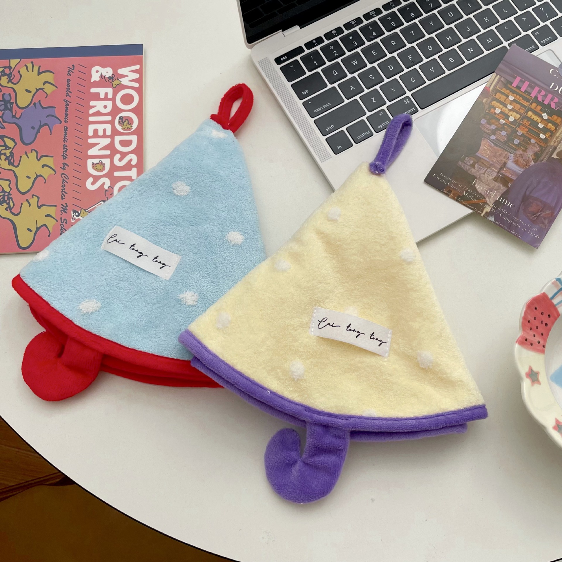 The blogger's same style small umbrella hand towel hanging style, cute dot thickened, bathroom absorbent and quick-drying towel hand towel Specification drawing
