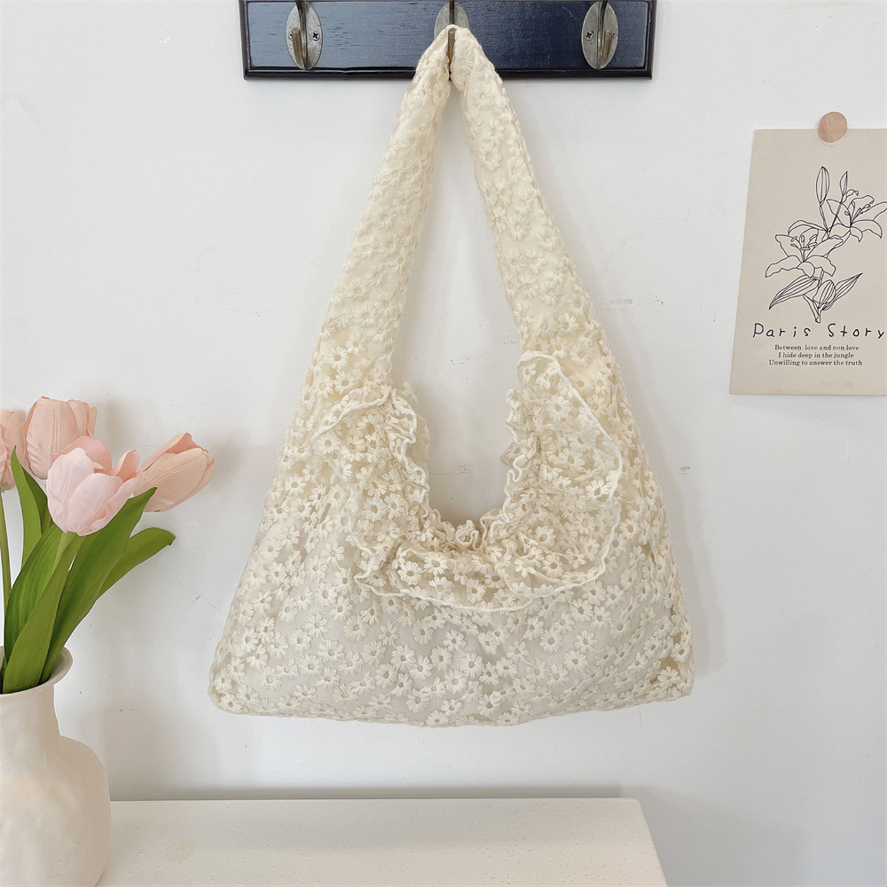 53253 Summer Ethereal Lace Daisy Canvas Bag for Women 2025 New Trendy single-shoulder Bag for shopping and sightseeing full figure