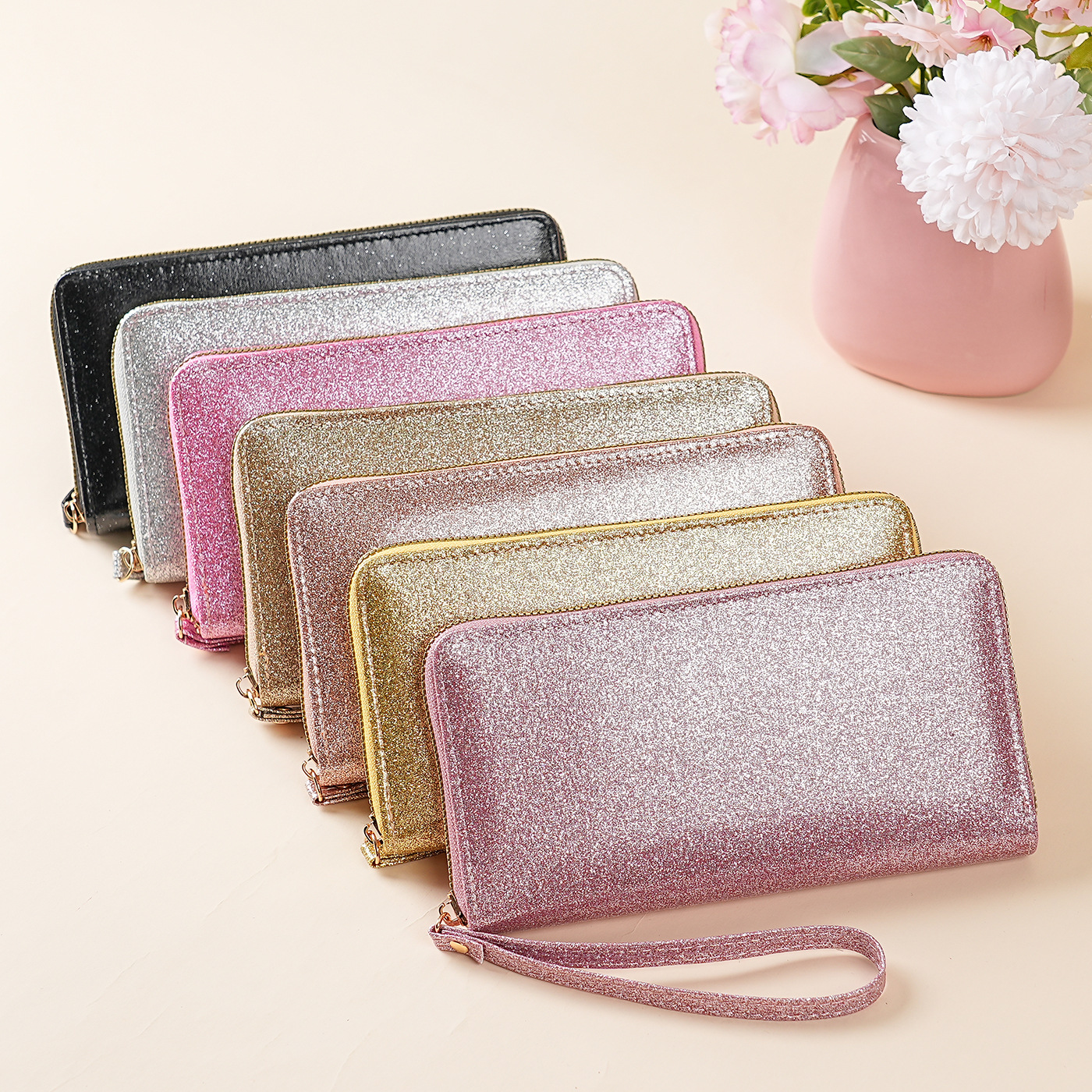 Sequined cross-border starry sky organ long zipper wallet, ladies' pearlescent multi-layered mobile phone glitter handbag Application Scenario