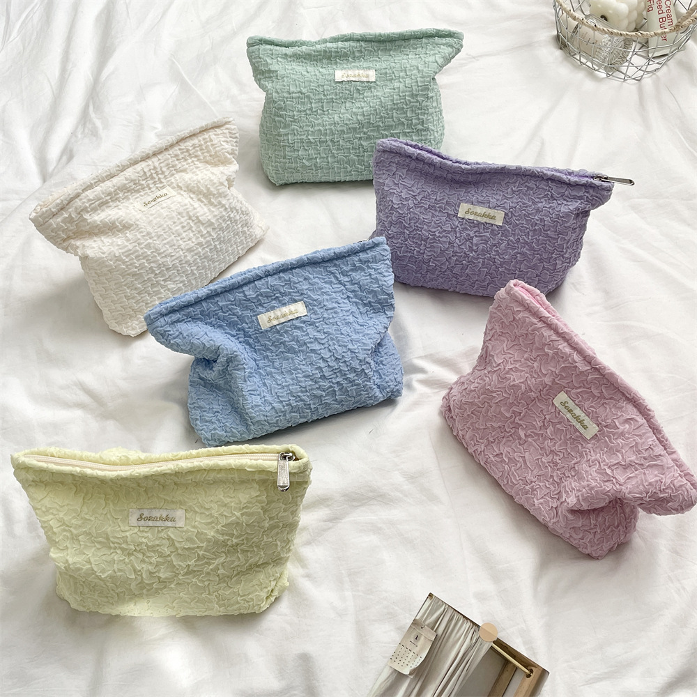 53231 ins Girls' Makeup bag, storage bag, Cushion lipstick pen case, zipper bag, Cosmetics Portable toiletry bag full figure