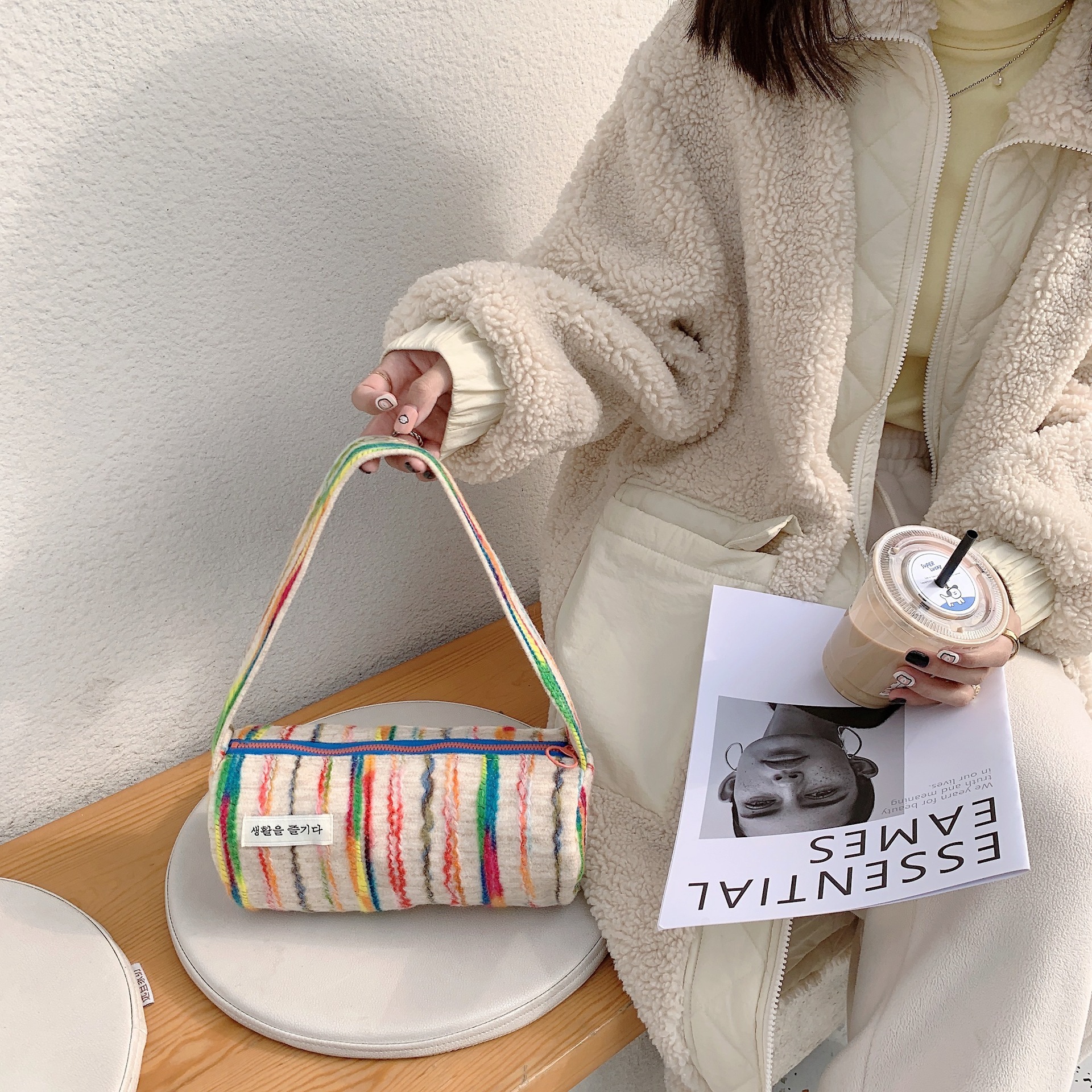 【 In Stock 】28112ins Korean version rainbow striped single-shoulder bag, women's small shoulder bag, shopping bag, casual tote bag Specification drawing