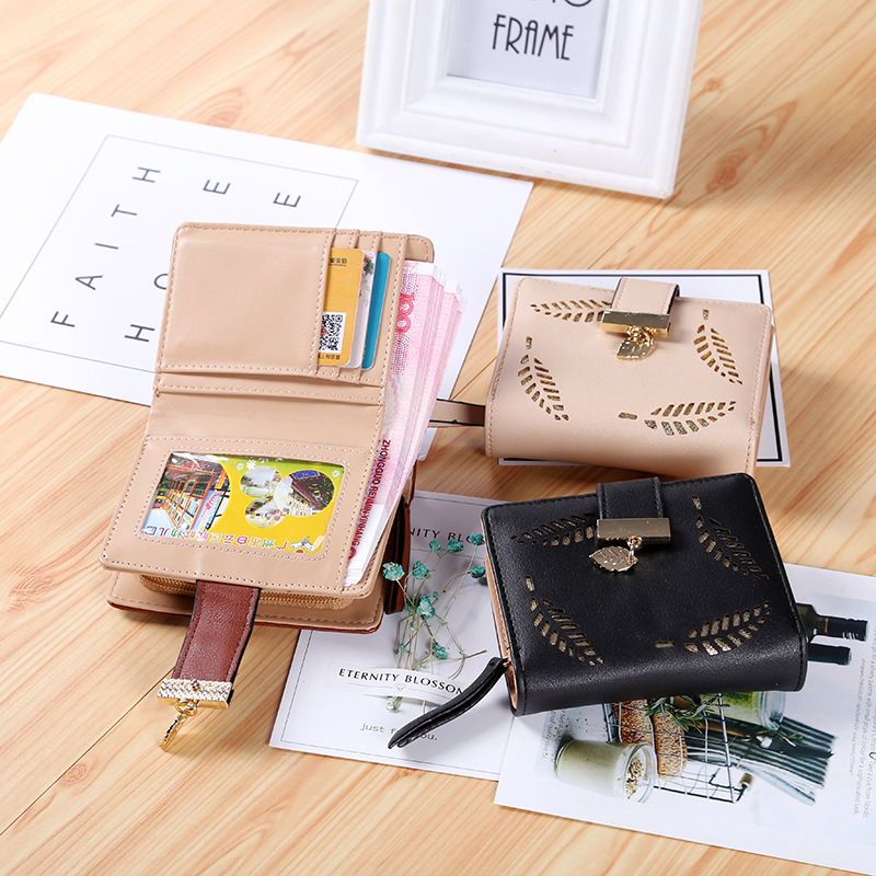 New Korean-style short wallet, ladies' zipper buckle, hollowed-out leaf small wallet, wallet and card case manufacturer wholesale Application Scenario