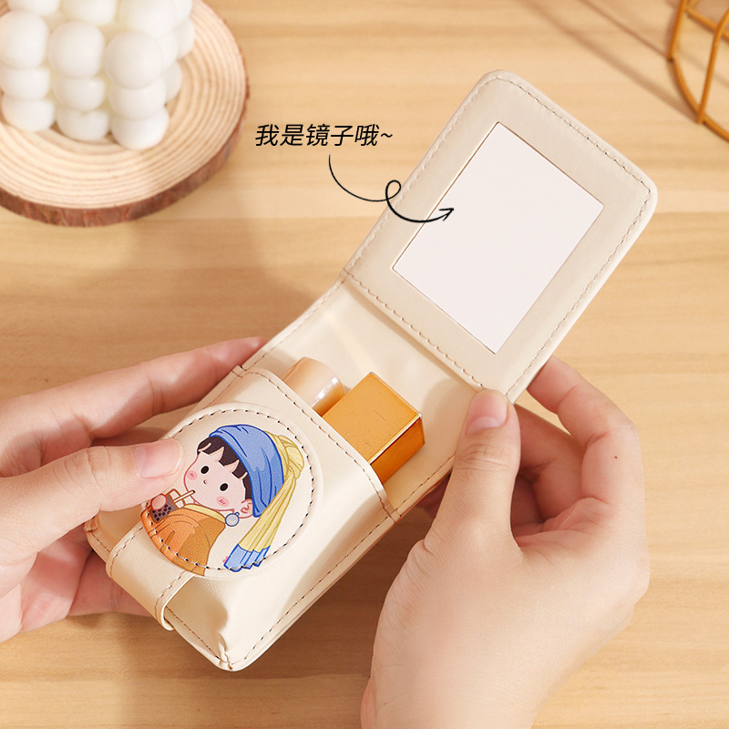 High appearance level red envelope with mirror, portable travel touch-up small bag, light and portable makeup storage protective case Application Scenario