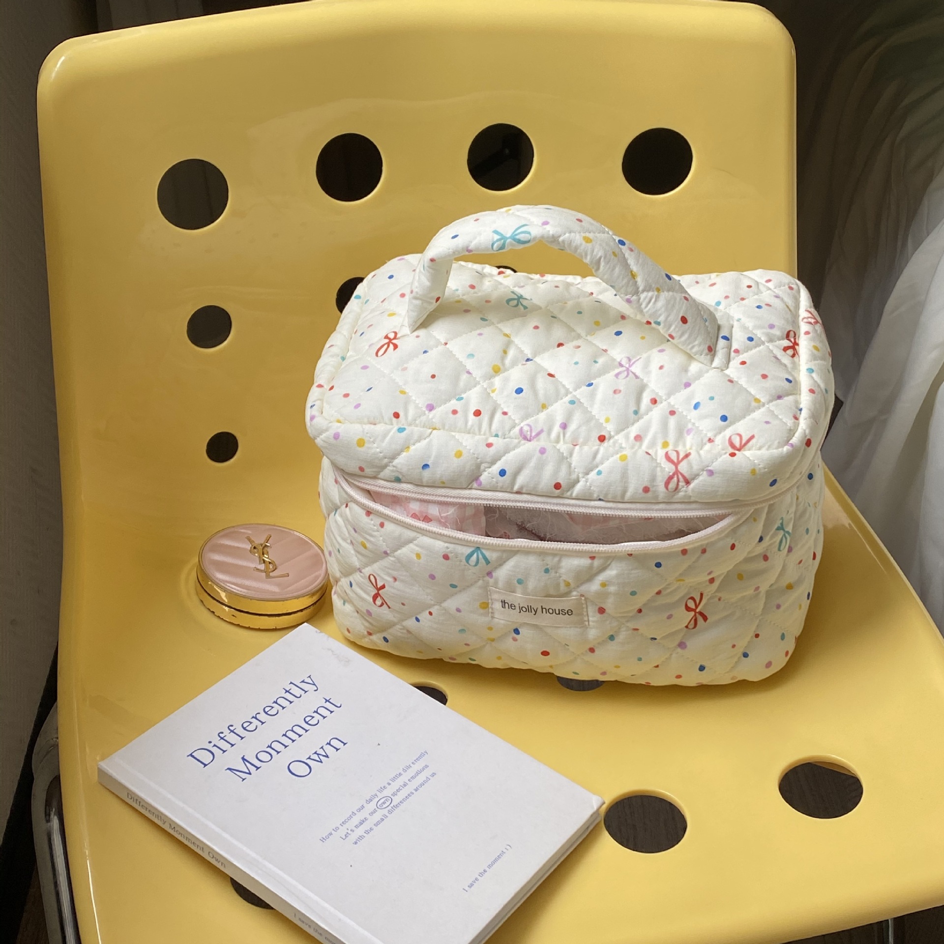 Original ~ins High appearance level, dot bow makeup bag, large capacity, portable, hand-held, out storage, toiletry bag for women full figure
