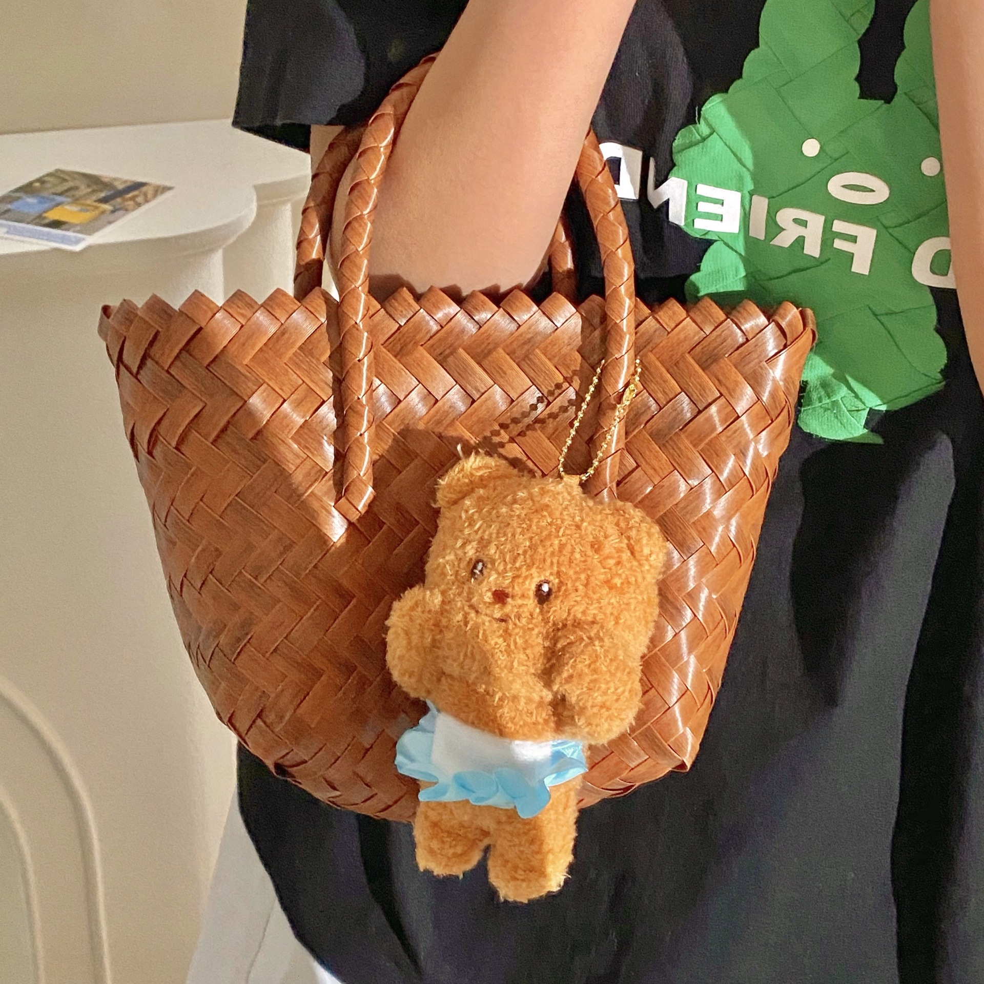 "Internet-famous Butter Bear!" Cute bags, accessories, dolls, backpacks, pendants, plush toys, keychains, birthday gifts full figure