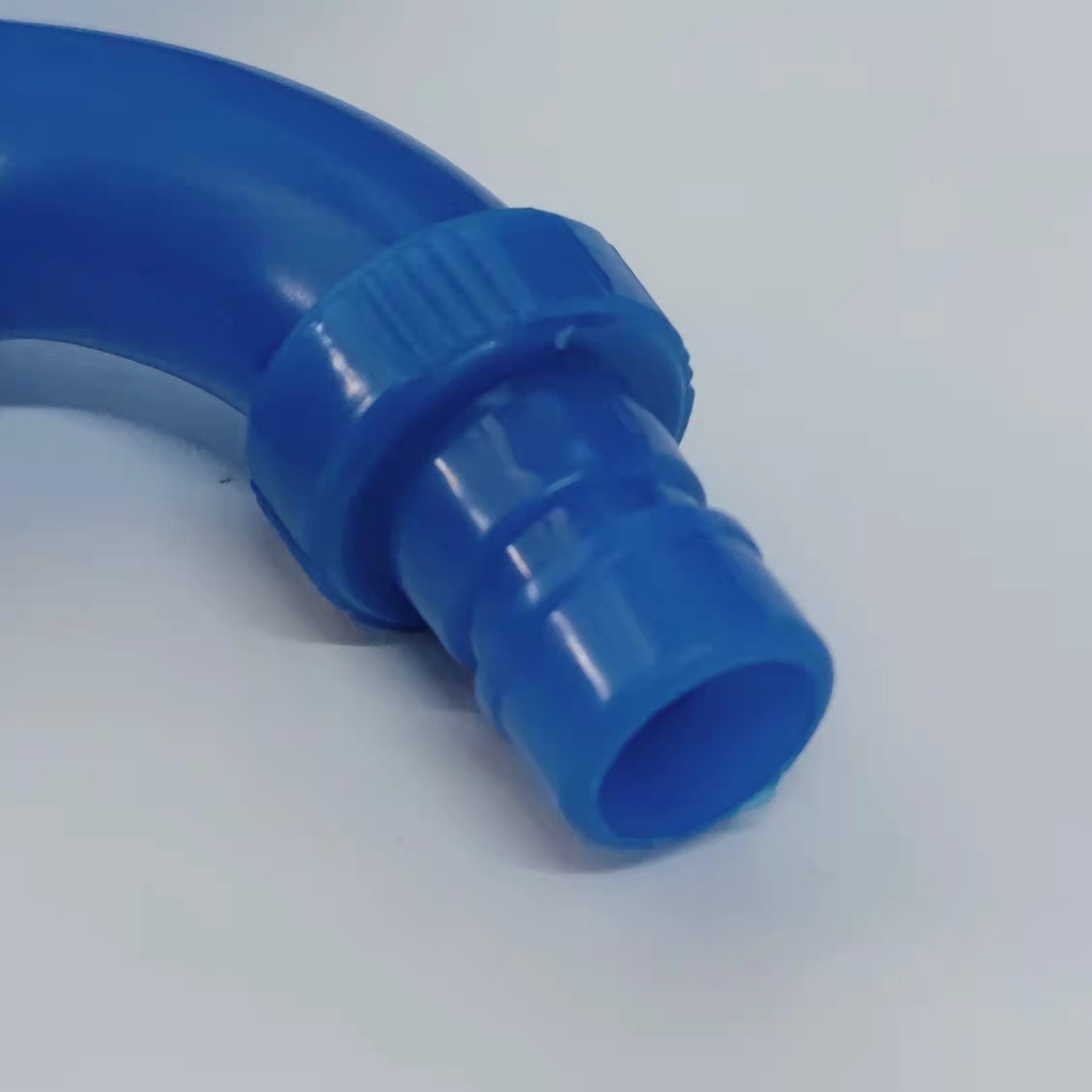 Plastic faucet, blue and beige, engineering export faucet, ceramic core, public place, outdoor, 4 points Specification drawing