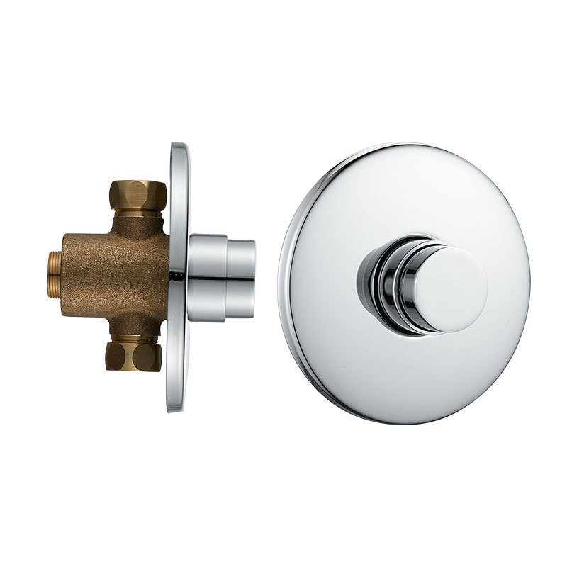 The swimming pool bathroom is equipped with a concealed single-cooling delayed shower faucet, while the outdoor beach is exposed with a push-type delayed shower switch Item Picture