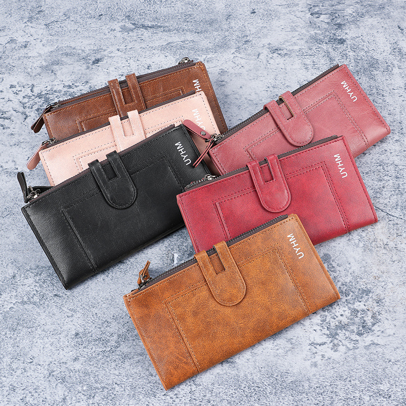 New Korean-style long wallet with zipper buckle, PU large capacity, multi-position pocket, clutch for women wholesale Application Scenario
