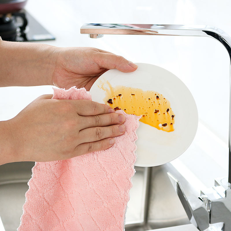 Double-sided coral velvet cloth for wiping tables, kitchen dishwashing cloth, absorbent cleaning, thickened lazy cloth, stain-removing scouring pad details Picture