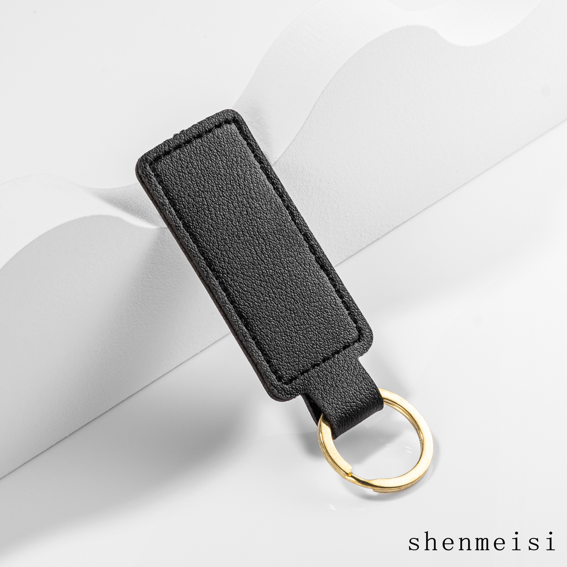 Cross-border pu leather keychain, fashionable and simple square leather buckle, logo printable leather pendant, men's and women's keychain Specification drawing