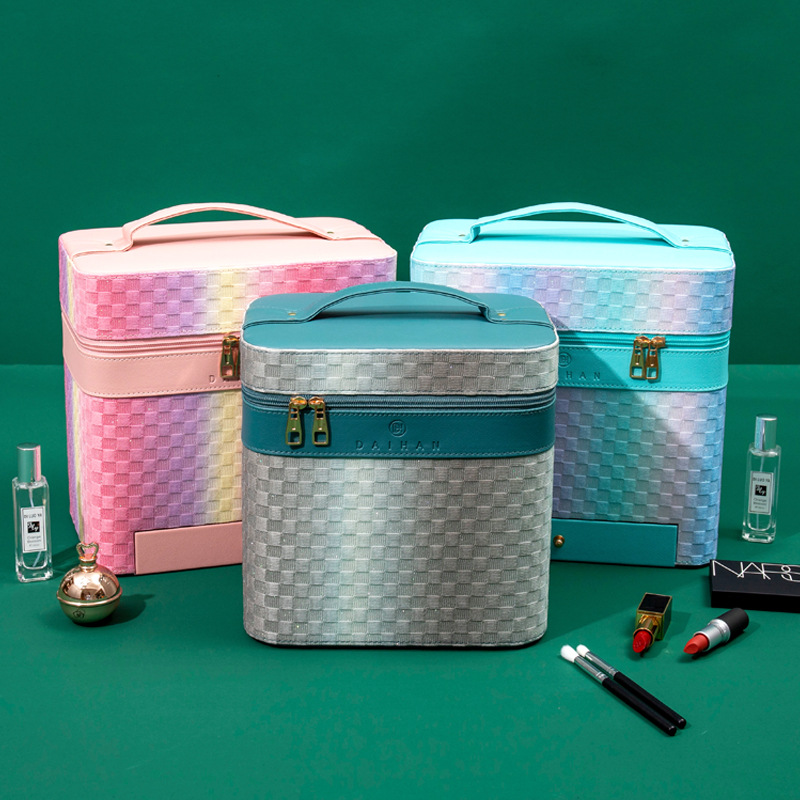 2023 new high-appearancy-level jewelry box, makeup case, large-capacity makeup bag, portable travel suitcase, storage box Application Scenario