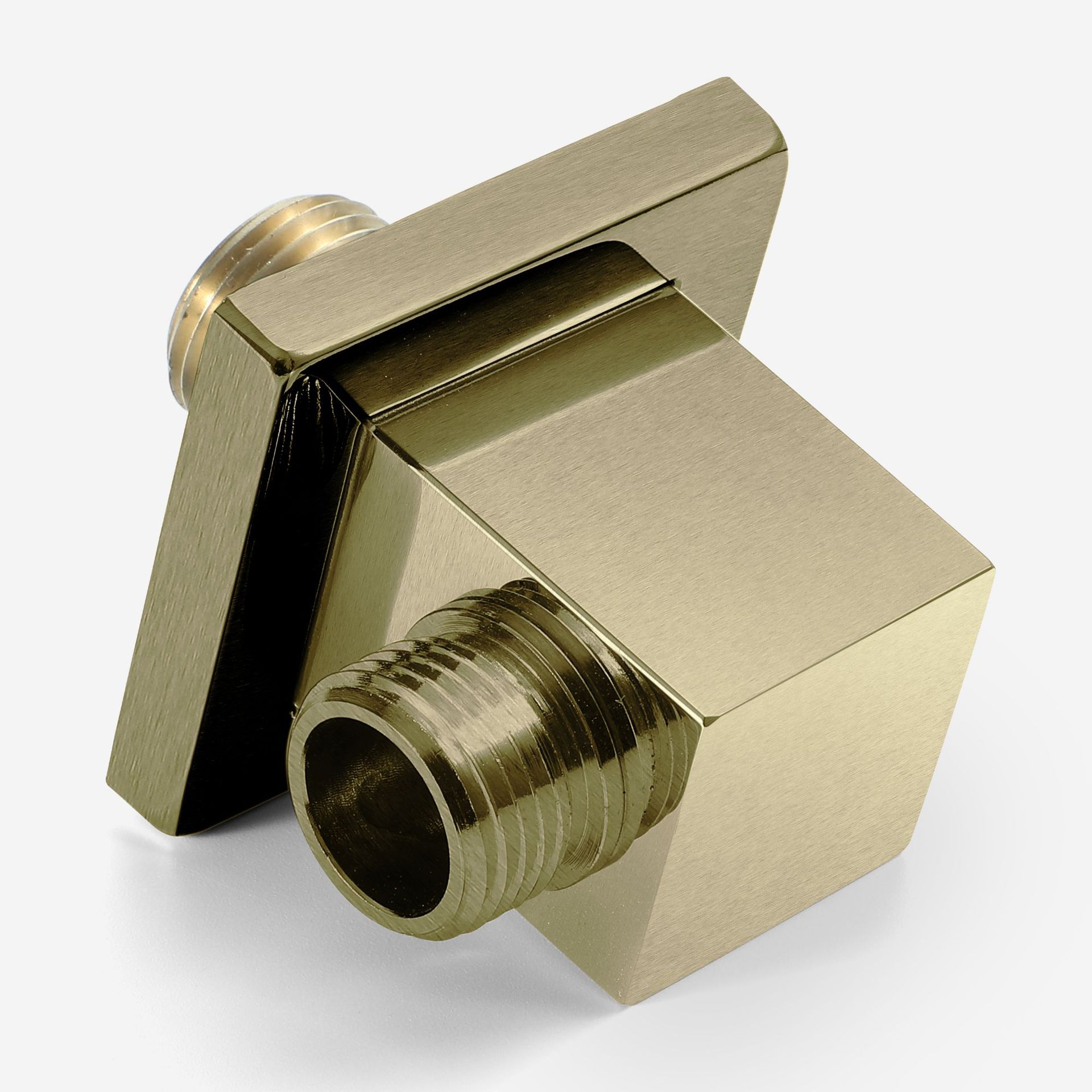 The HIDEEP showerhead base comes with a chrome-plated black and gold copper square hand-held showerhead and hand-spray stand without water inlet Application Scenario