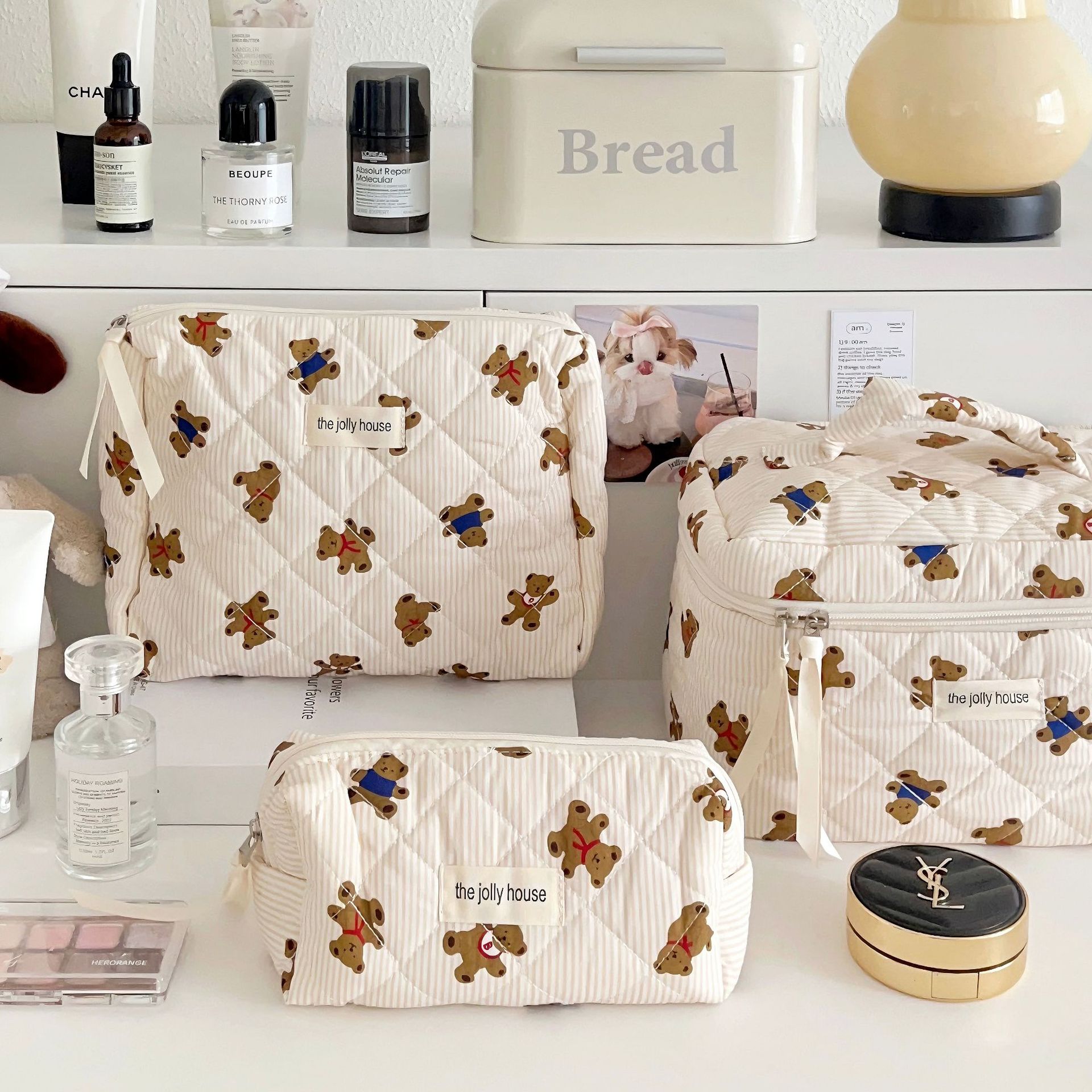 Makeup bag for women, large-capacity 2024 new model cosmetics storage bag, portable folding toiletry bag, skin care products storage bag full figure
