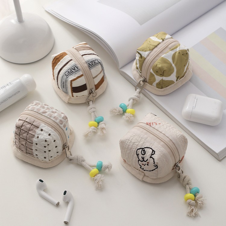 Mini and cute earphone case, Apple earphone storage bag, portable flip cover soft shell Bluetooth earphone case details Picture