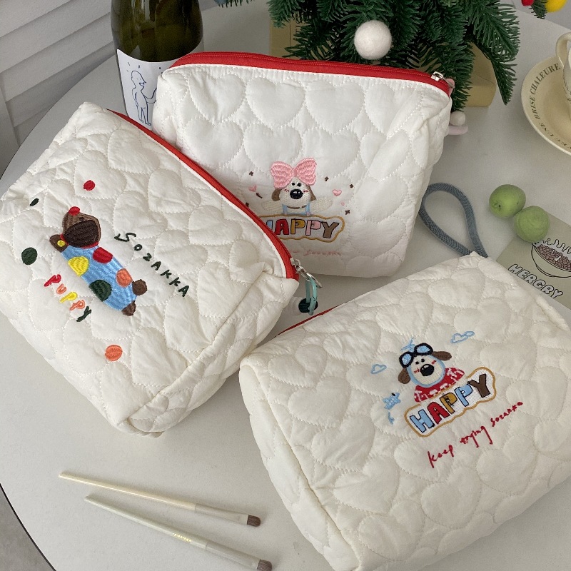 Cute puppy makeup bag, women's ins style portable large-capacity travel skin care products and toiletries bag, cosmetics storage bag Specification drawing