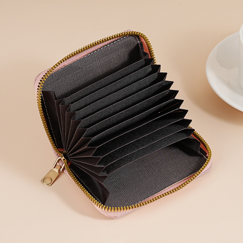 Organ card case, multi-slot card holder, large-capacity ID card case, small card holder, multi-functional casual coin purse for women Application Scenario