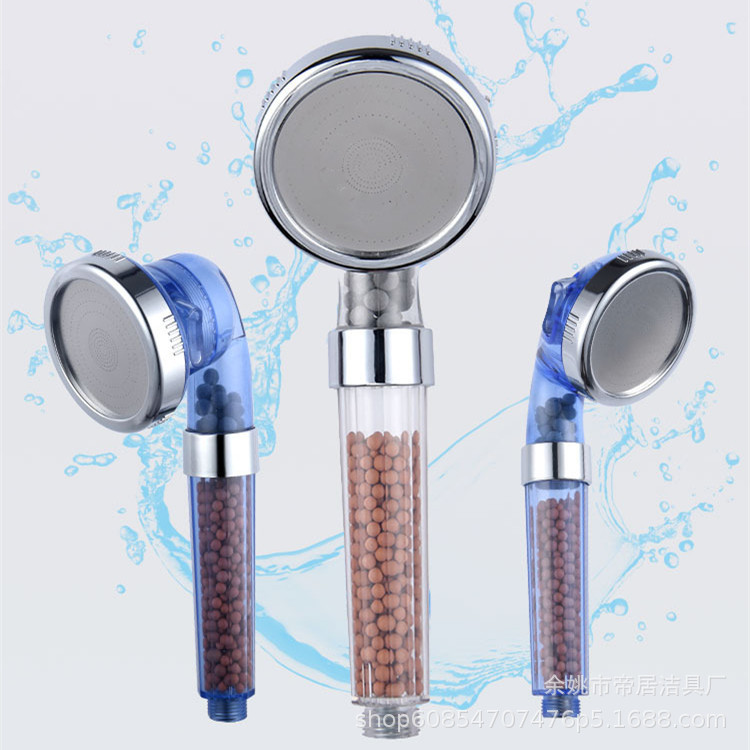 The water output from the filtered pressurized showerhead can be adjusted. The pressurized household bathroom water heater shower head is adjustable Specification drawing