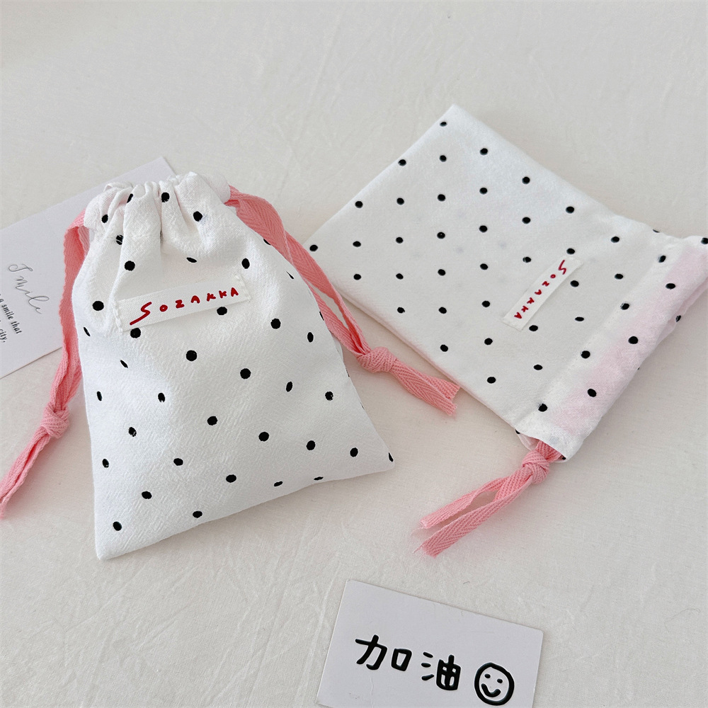 45262 Cute Polka dot drawstring storage bag, Cosmetics portable storage bag, drawstring cloth bag, miscellaneous storage bag Specification drawing