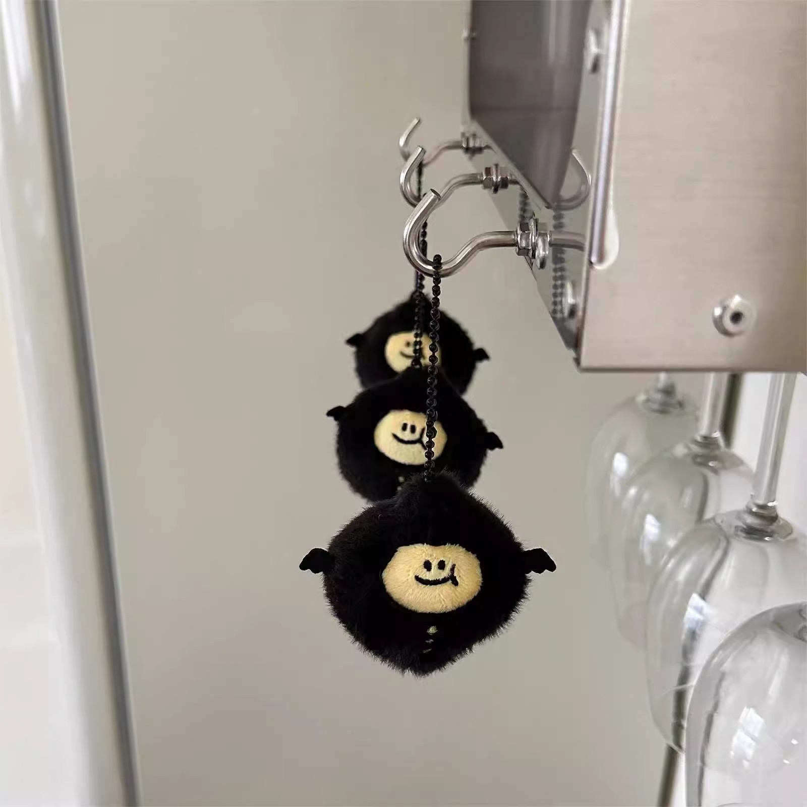 Cute devil lemon keychain plush toy, cute bag pendant, earphone case pendant, key chain, small doll Specification drawing