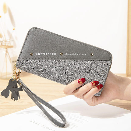 2021 New style wallet, long zipper wallet for women, Korean version, spliced color contrast tassel, versatile card case, mobile phone case Application Scenario