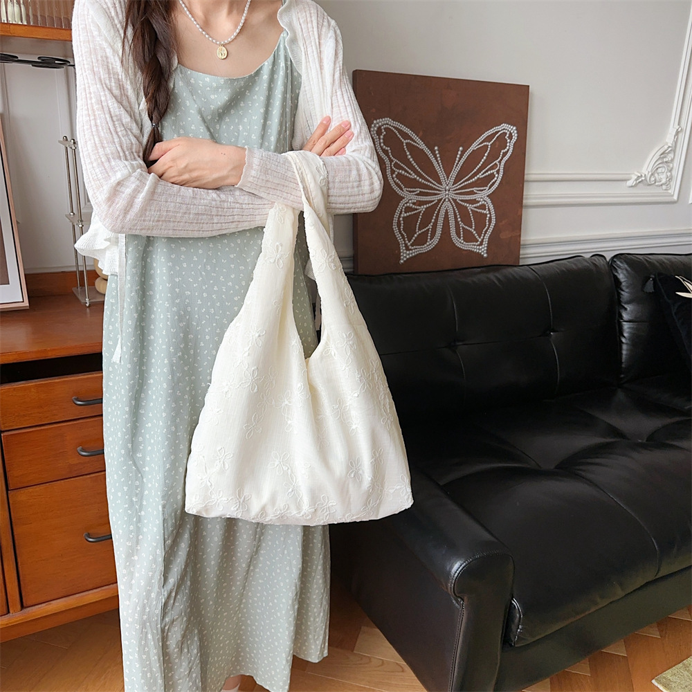 4664 fresh and light chiffon small flower single-shoulder backpack shopping bag, ins large capacity casual and laid-back canvas bag Specification drawing