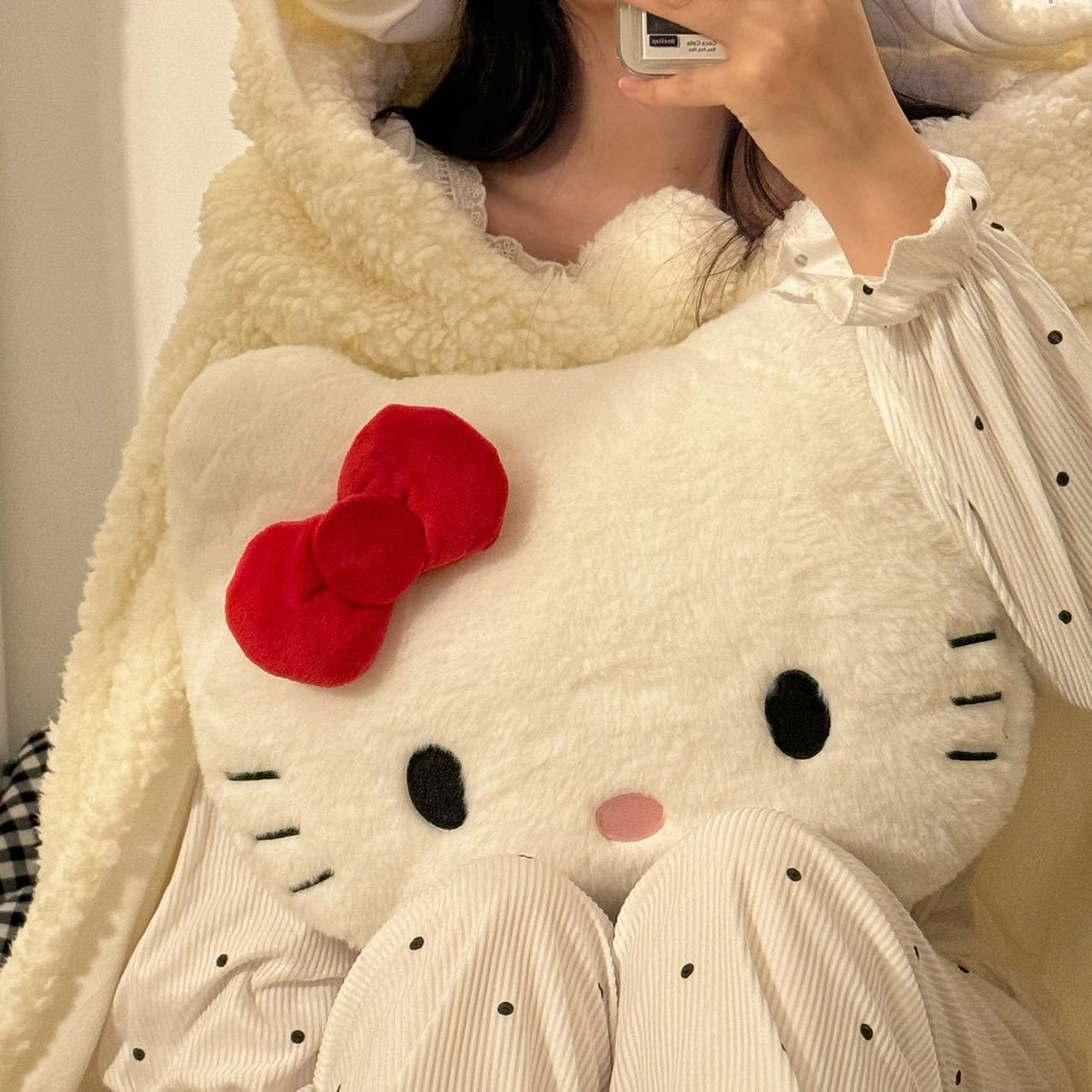 Cute cartoon cats, love plush toys, bedside cushions, nap pillows, throw pillows, best friend gifts, car cushions Item Picture