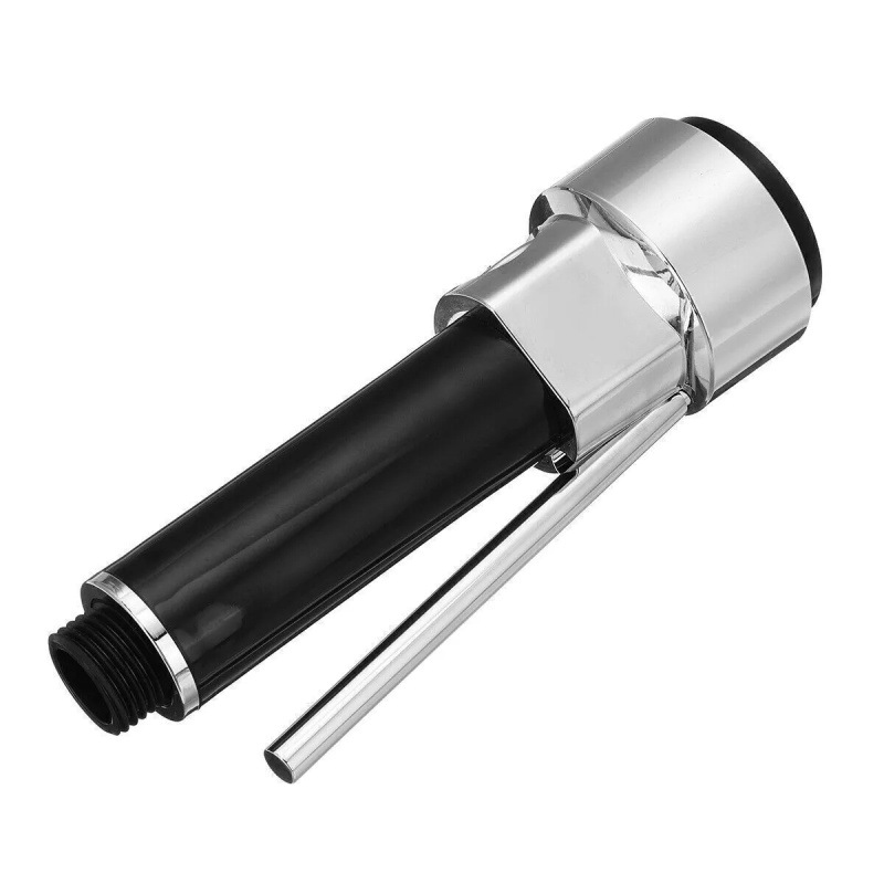 Kitchen pull-out faucet replacement head accessories: splash-proof head, pull-out and retractable head, water outlet head, bubble maker, pull-out faucet Application Scenario