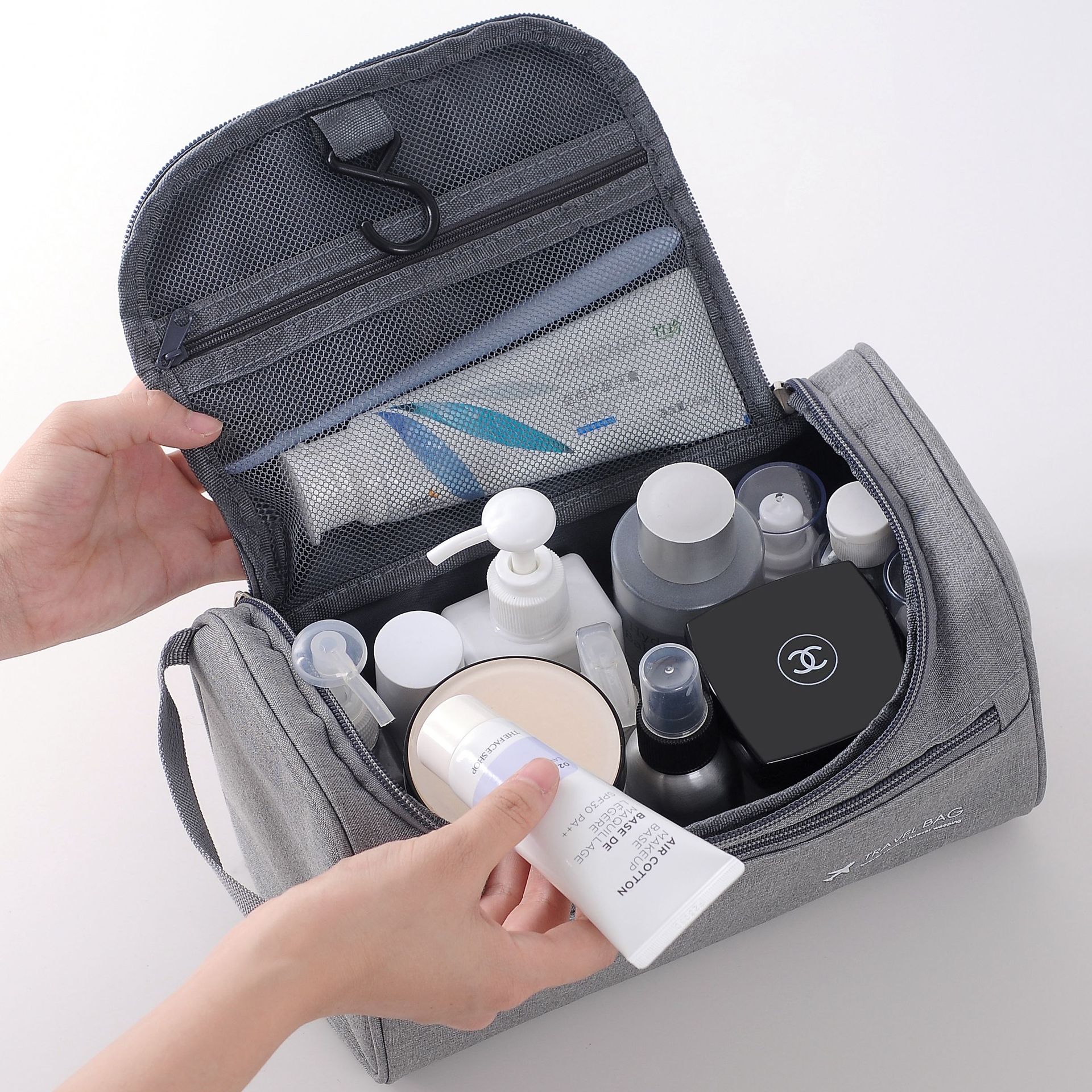 Cross-border outdoor travel men's hook-up toiletry bag, cationic waterproof Korean version storage toiletry and makeup bag, large capacity full figure