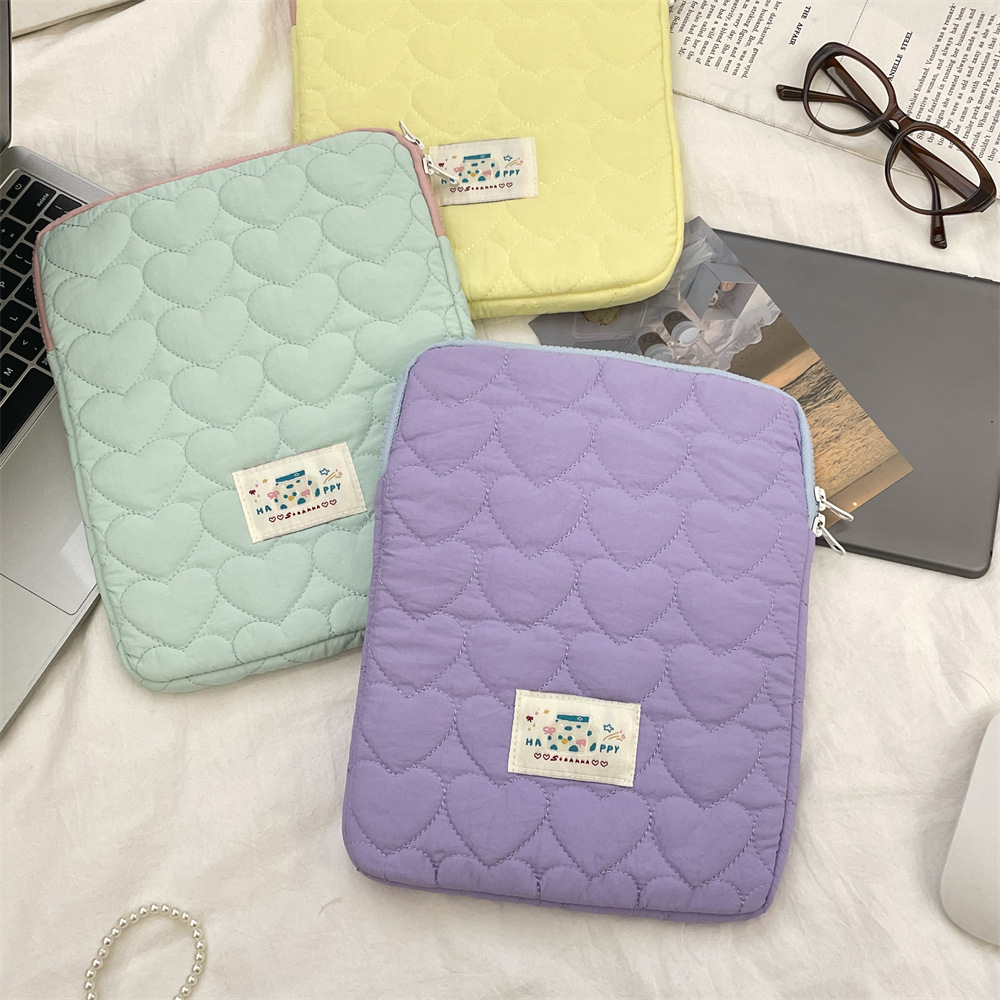 41251 Korean soft ipad inner liner bag, 11-inch tablet computer bag, 14-15-inch notebook storage bag Application Scenario