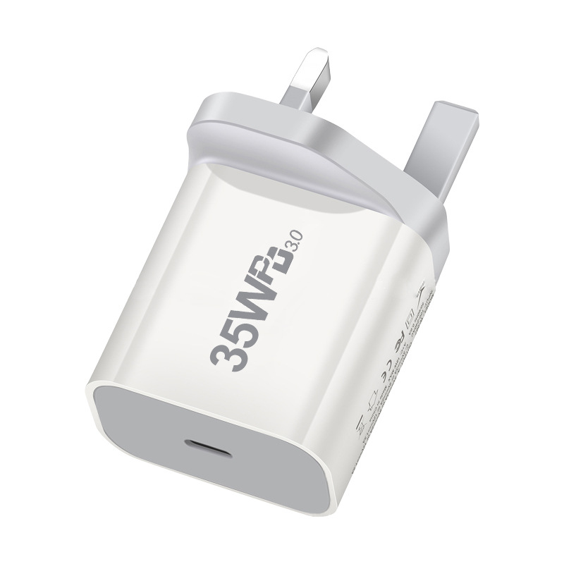 The 35W gallium nitride charger and 35W Australian PD+QC3.0 adapter are suitable for 35W direct charging of iPhone 15 details Picture