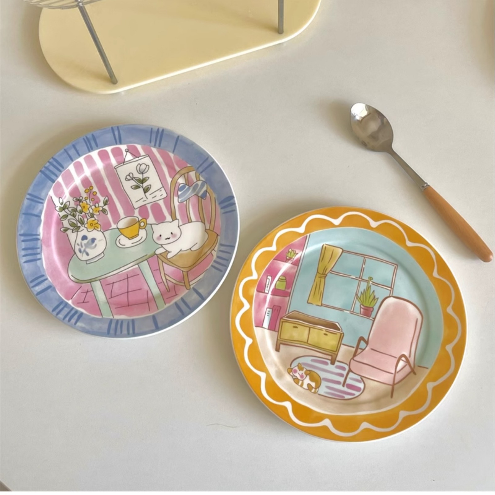 Cute and childlike cartoon ceramic plates, high-quality Korean-style household tableware, dessert plates, salad breakfast plates, ceramic flat plates Item Picture