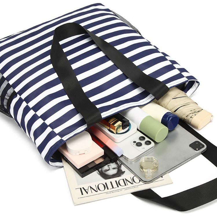 Waterproof beach handbag for ladies and girls with zipper, foldable sandproof swimming pool bag for travel and fitness details Picture