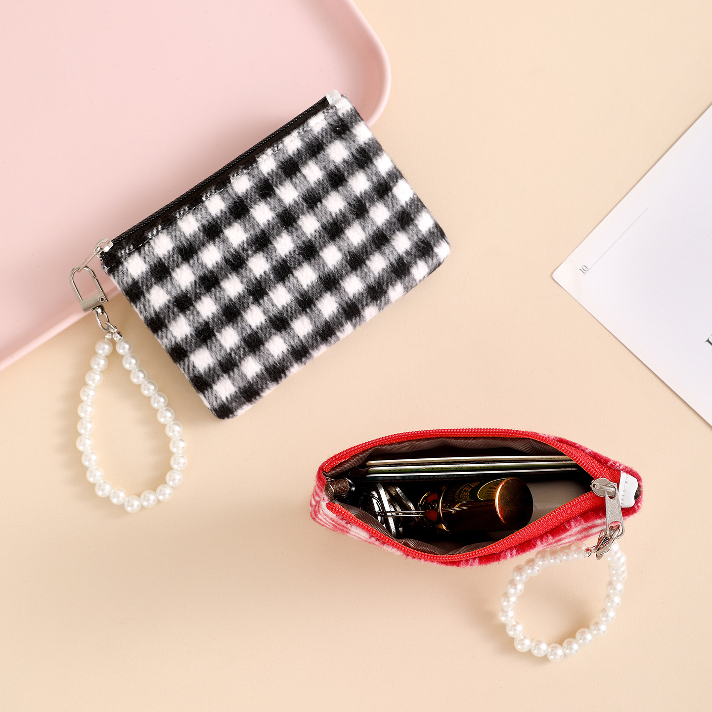 New coin purse, small makeup bag, student headphones, lipstick storage bag, portable small bag, girls' touch-up bag details Picture