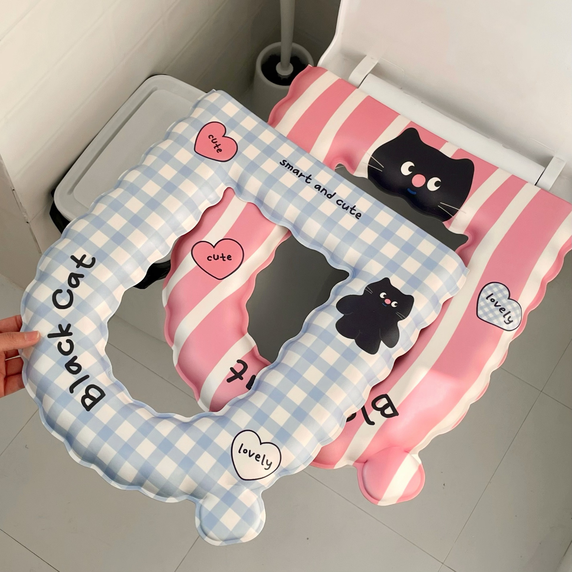 Cartoon cat lace toilet seat 2025 New style all-season universal high appearance level waterproof adhesive summer toilet seat Specification drawing