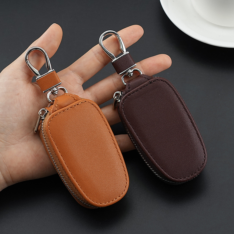 Cross-border car key case for both men and women, creative, fashionable and simple waist hang decorative buckle full figure