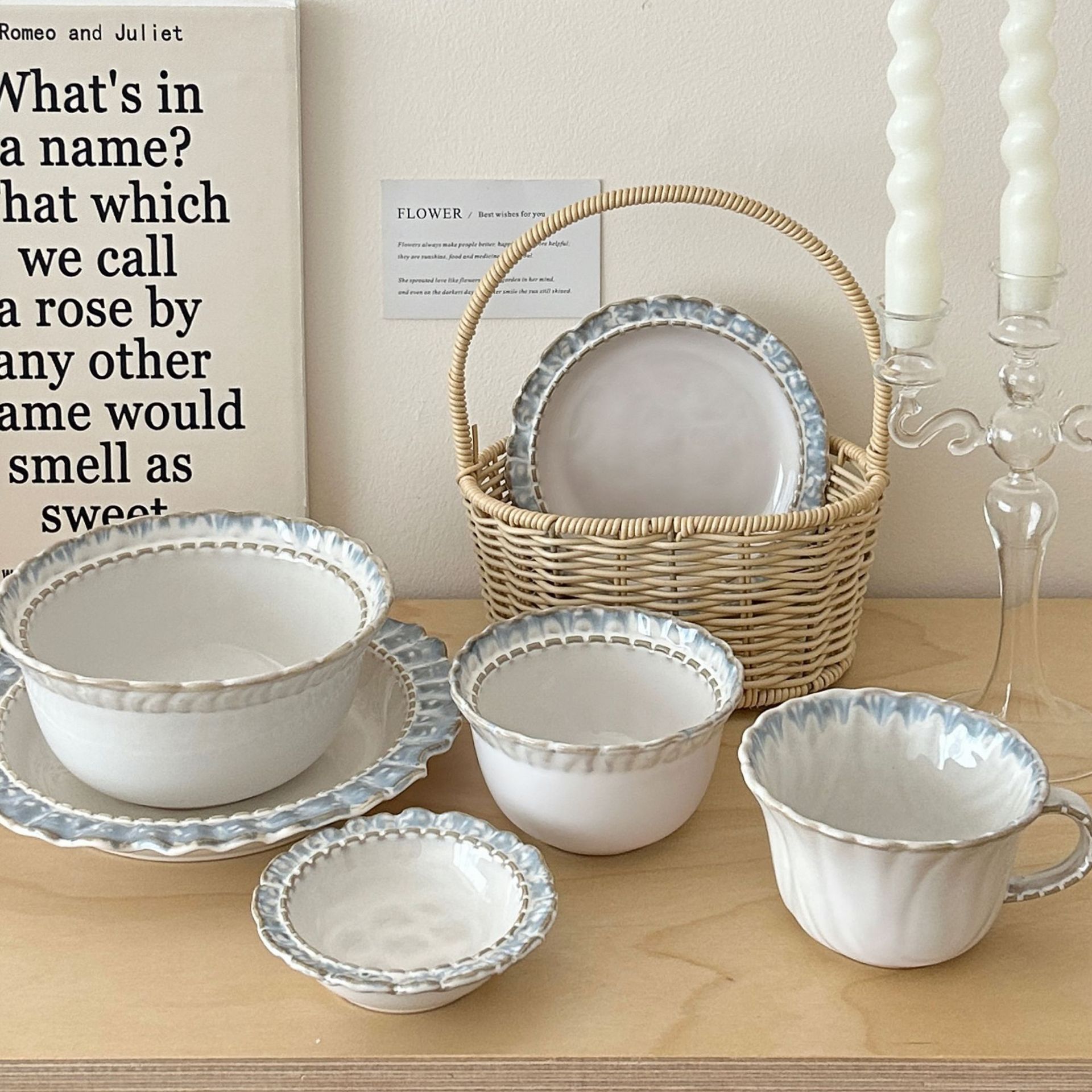 High-quality appearance level tableware, bowl and plate sets, plates, high-end feel, home yogurt bowls, underglaze colored dinner plates, ceramic rice and noodle bowls full figure