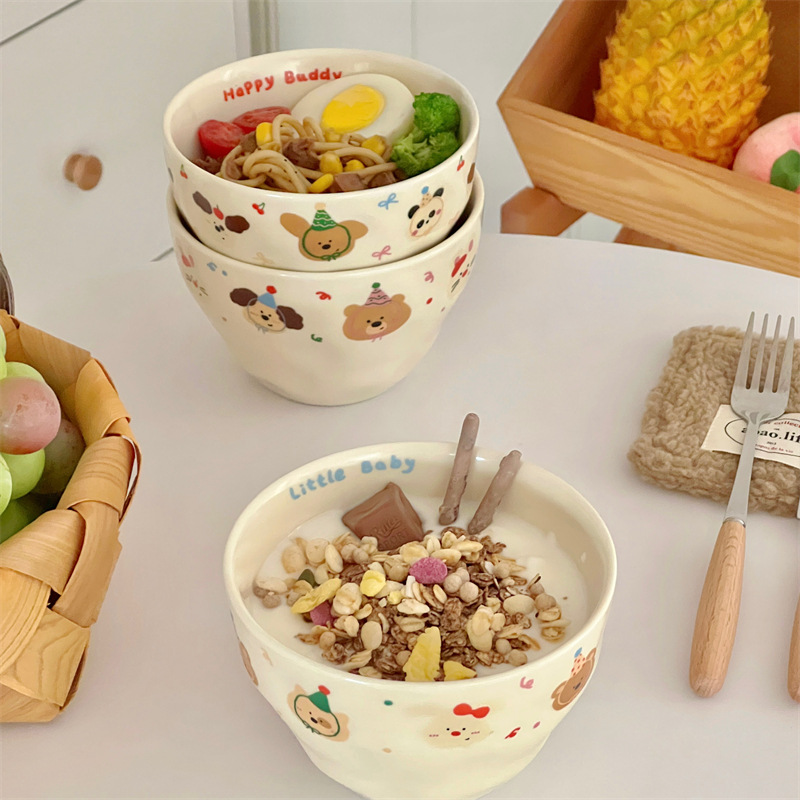 Cute cream-colored hand-molded ceramic bowl, high appearance level, matte rice bowl, household dessert bowl, breakfast bowl, small bowl for drinking soup Application Scenario