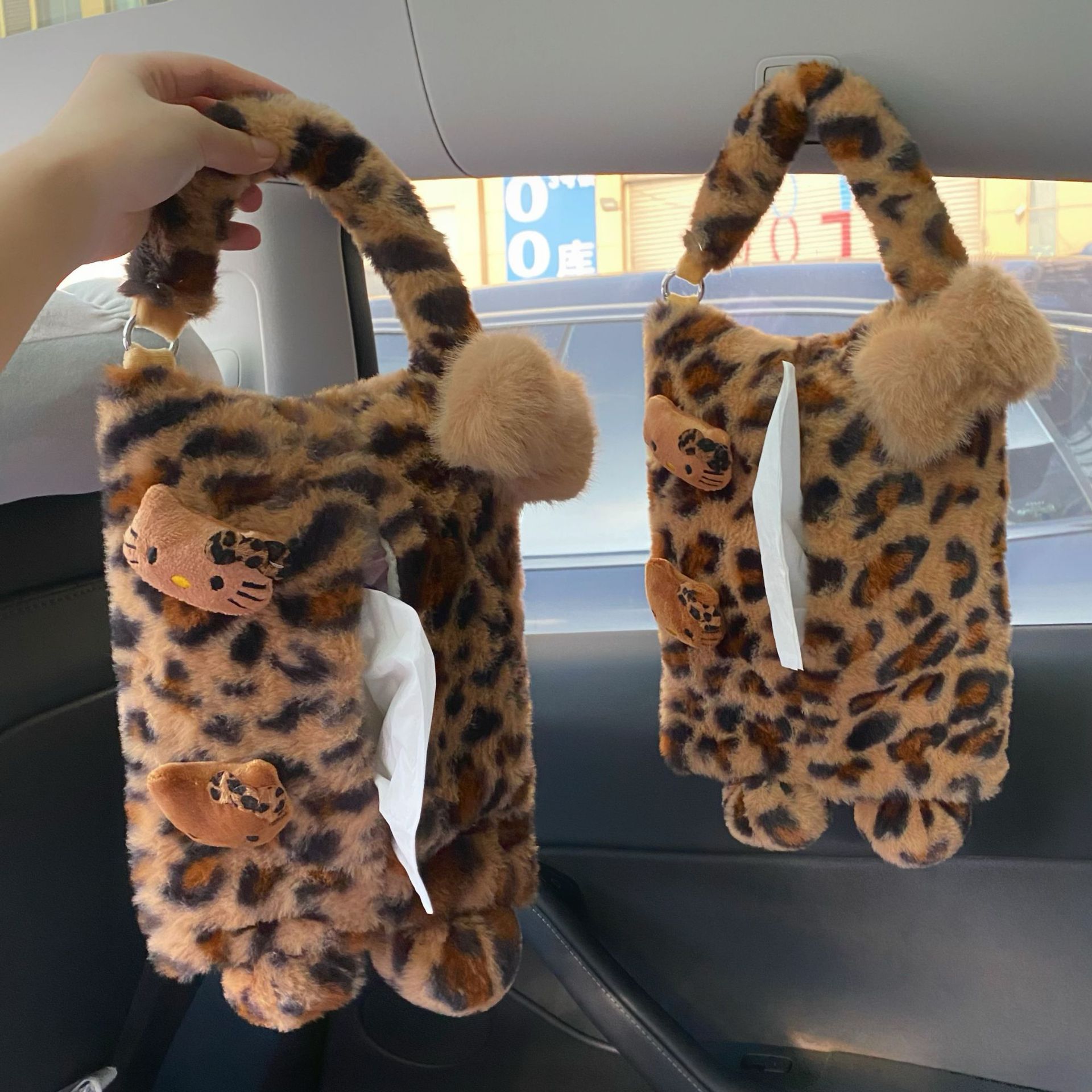 Creative and cute leopard print cat car tissue box 2024 new style tissue box, car interior tissue box, wall-hanging details Picture