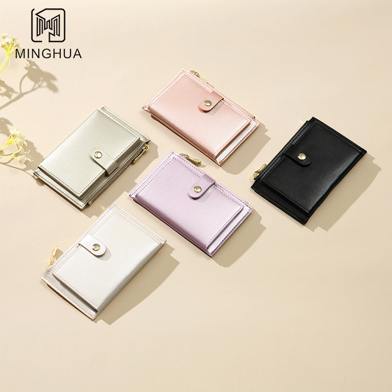 New color-blocking short wallet, a fashionable short wallet for women, a multi-slot card case for students, a small coin purse, and a folding wallet full figure