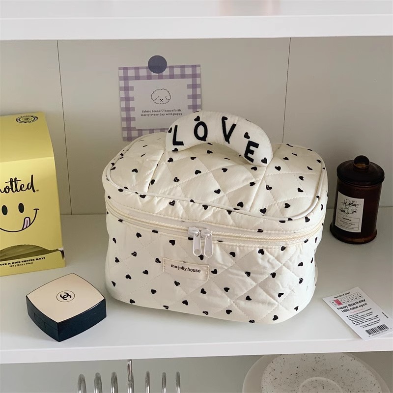 2024 new high-end makeup bag, large-capacity portable for women, hand-held storage bag for skin care products, and toiletry bag Item Picture