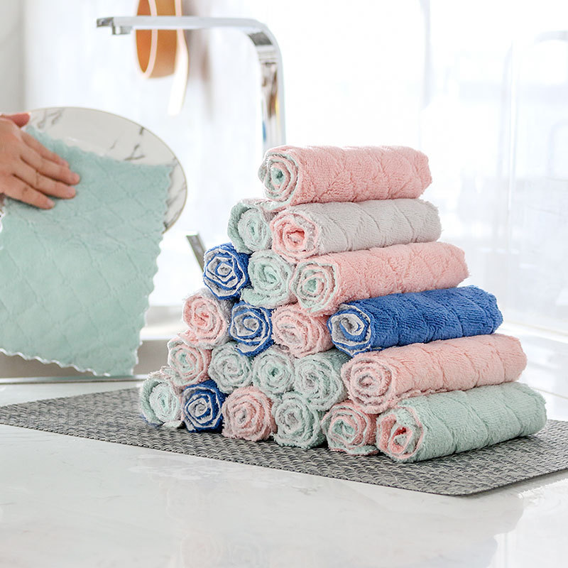 Double-sided coral velvet cloth for wiping tables, kitchen dishwashing cloth, absorbent cleaning, thickened lazy cloth, stain-removing scouring pad full figure