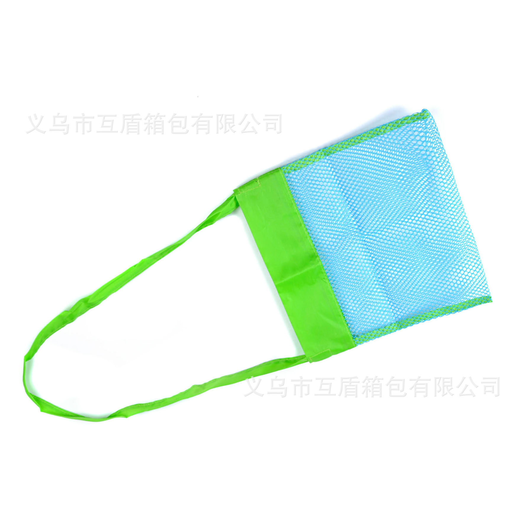 Outdoor children's toy quick organizing and storage bag, nylon mesh small, seaside sand-digging tools and sundries handbag Application Scenario