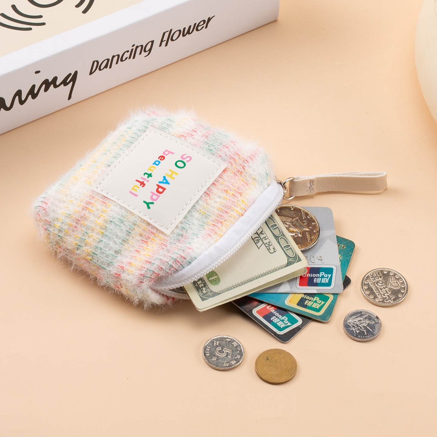 Ai Lun's new mini small-sized makeup bag, women's plush portable inner bag, high-end lipstick, coin purse and storage bag details Picture